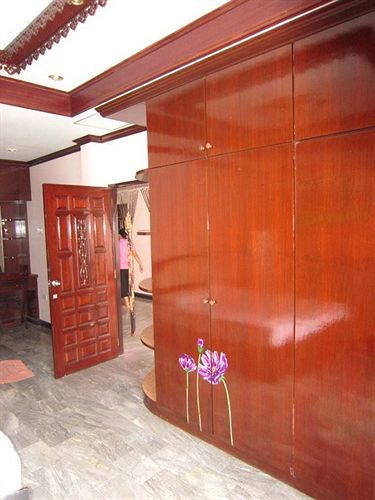 Aa Guesthouse Pattaya Exterior foto